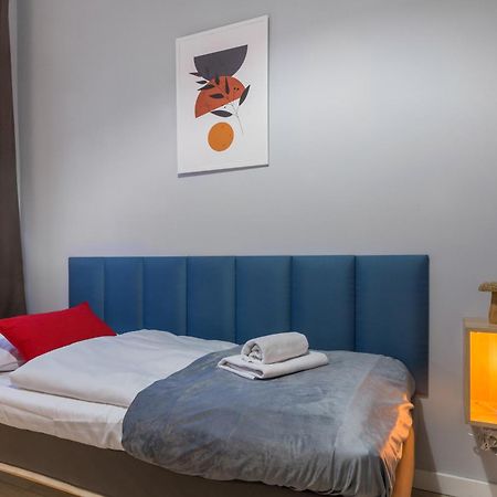 Friendhouse Apartments Avenue Cracovia Exterior foto