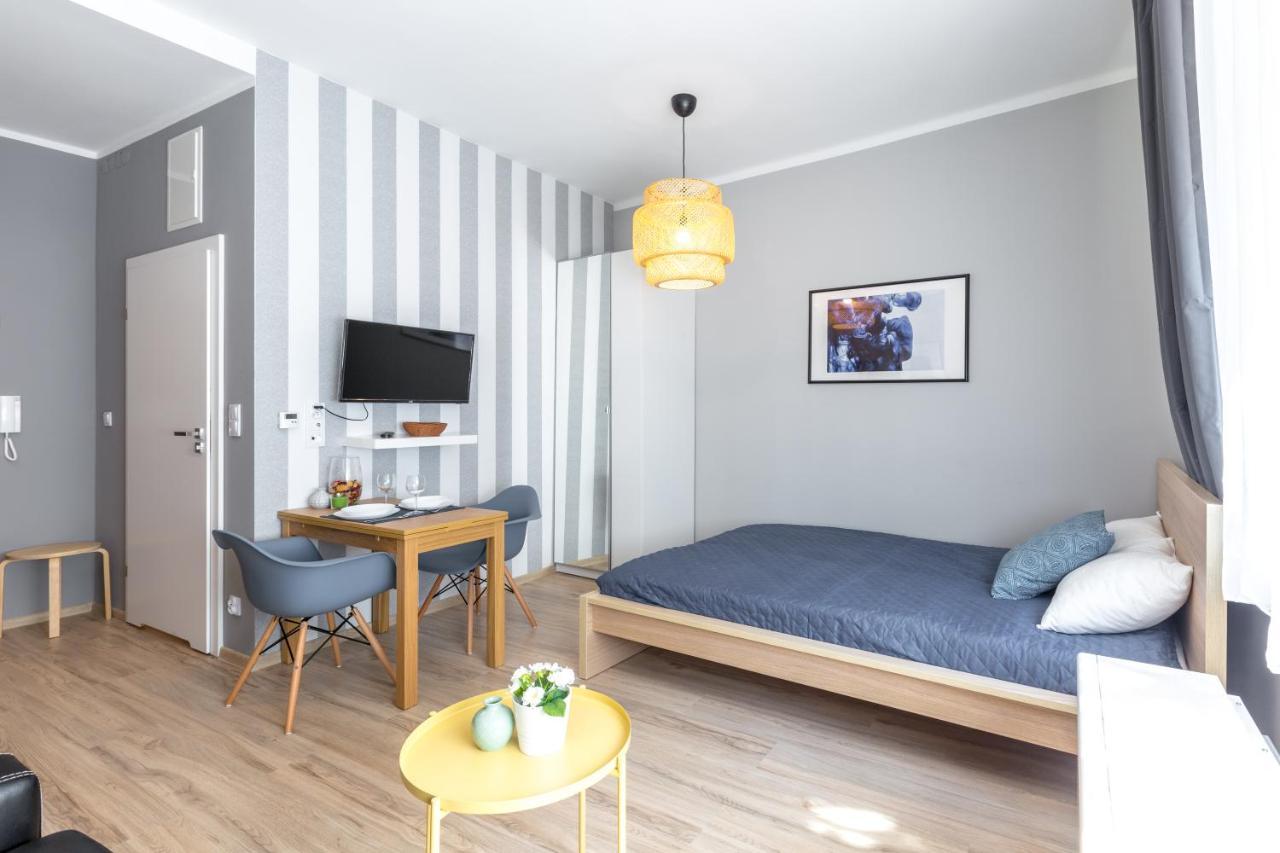 Friendhouse Apartments Avenue Cracovia Exterior foto