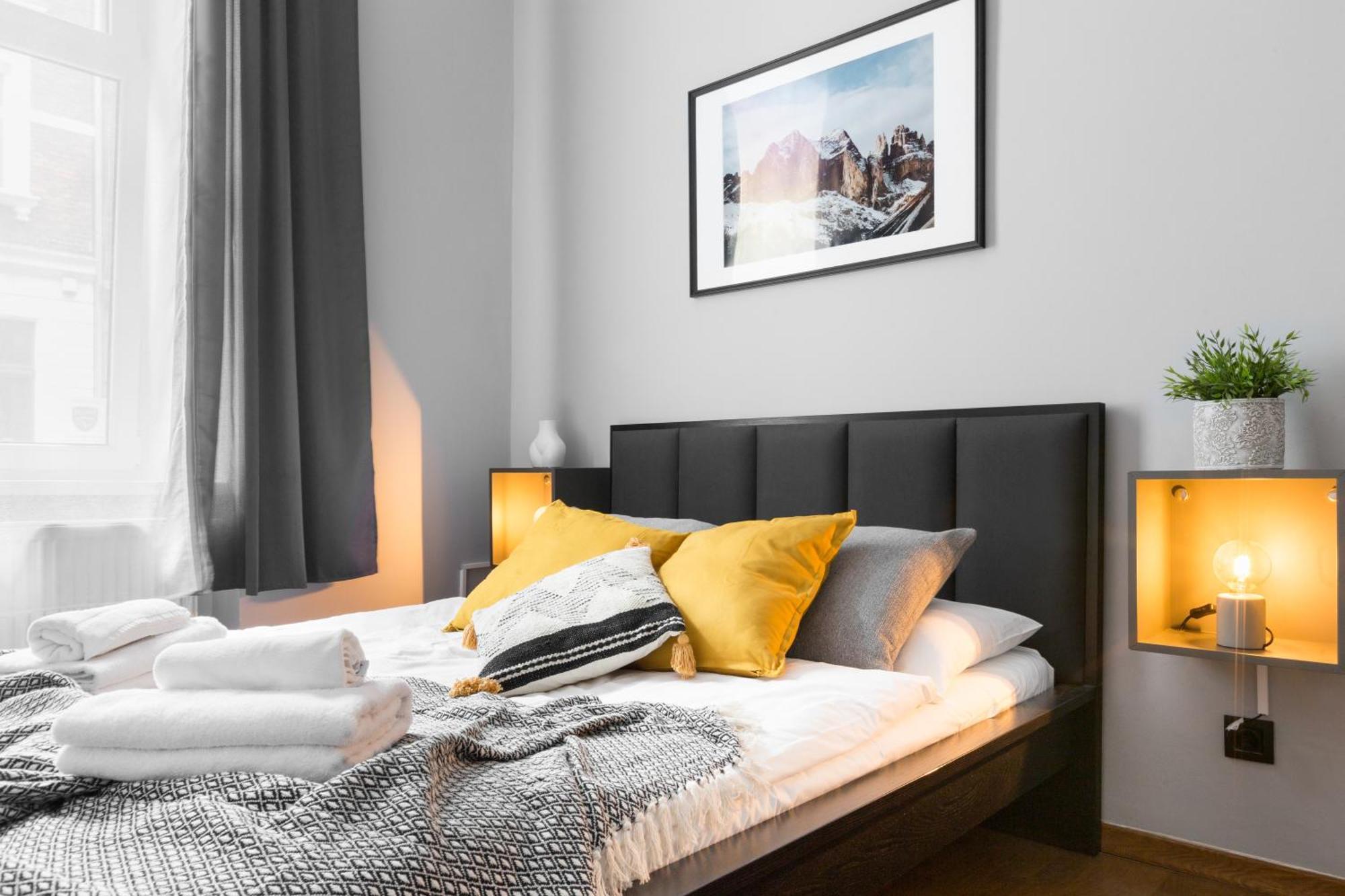 Friendhouse Apartments Avenue Cracovia Exterior foto