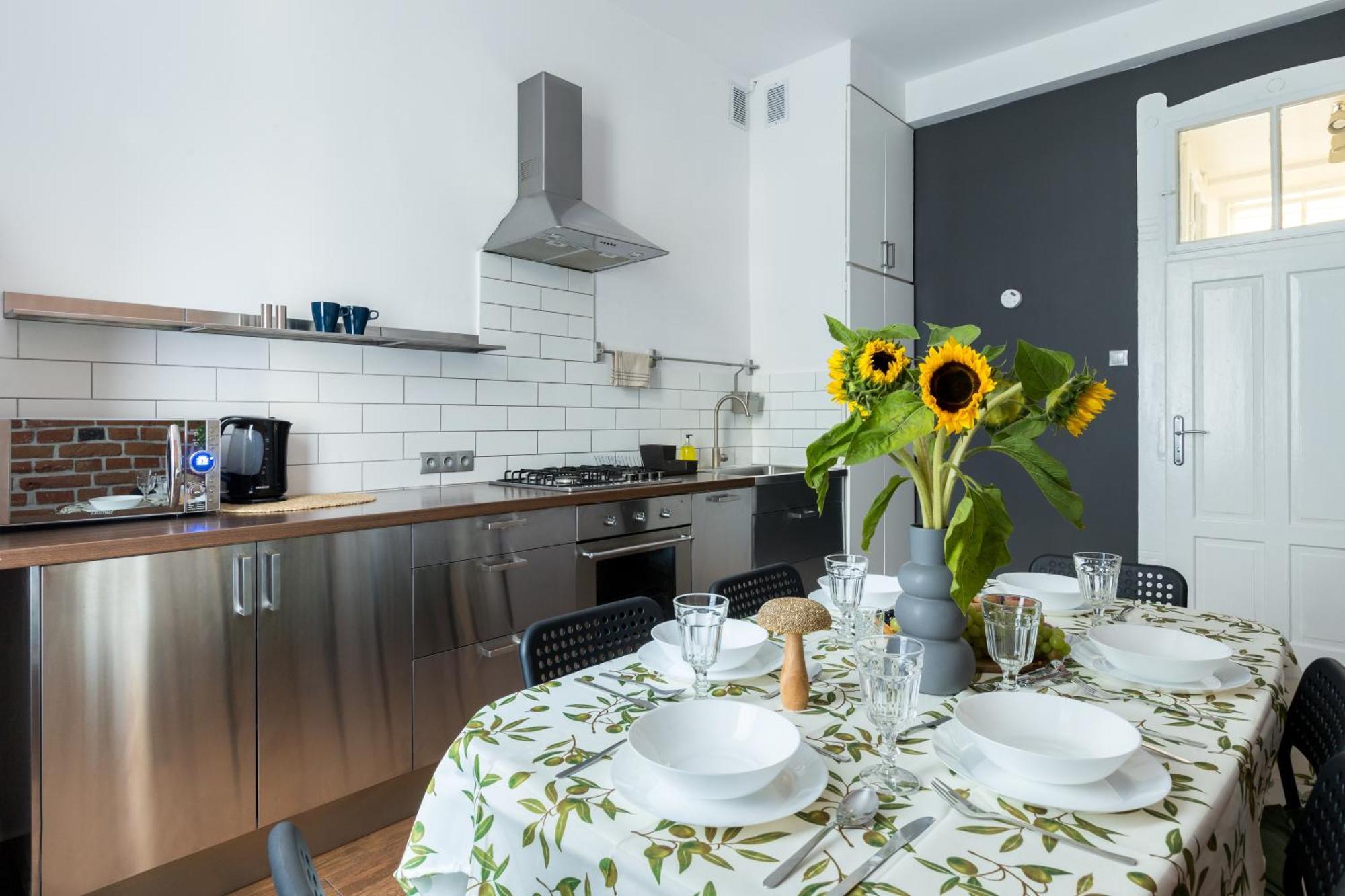 Friendhouse Apartments Avenue Cracovia Exterior foto