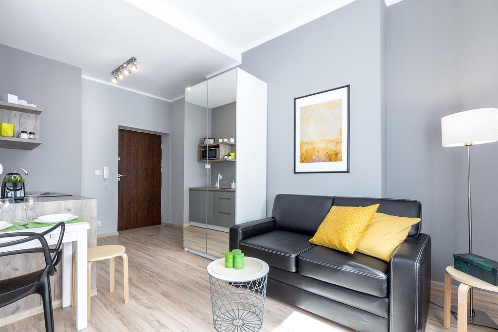 Friendhouse Apartments Avenue Cracovia Exterior foto